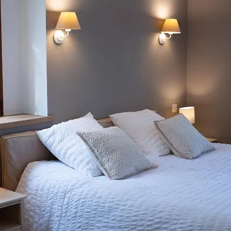 Hotel Sechex Nous *